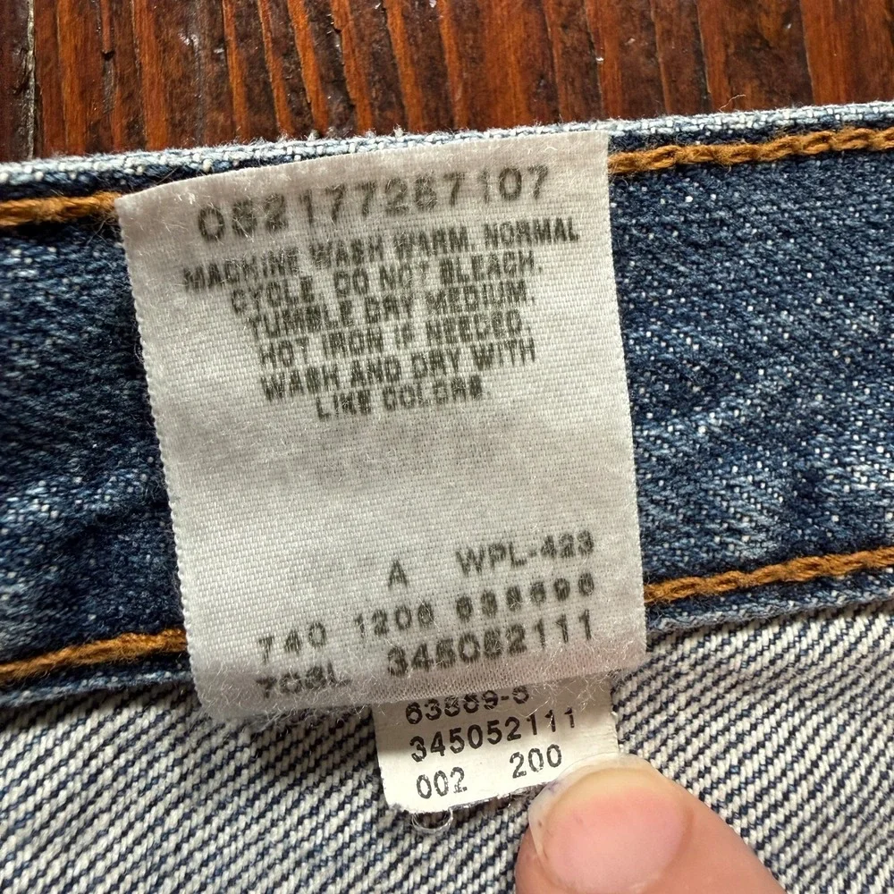 Levis 505 Shorts Mens 42 Blue Denim 42x10 Jorts Jean 90s‎ Grunge